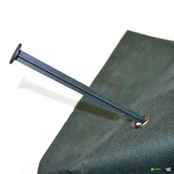 The Planket®Kit With Stakes -Fresh Tree Shop Planket LandscapeStakes detail